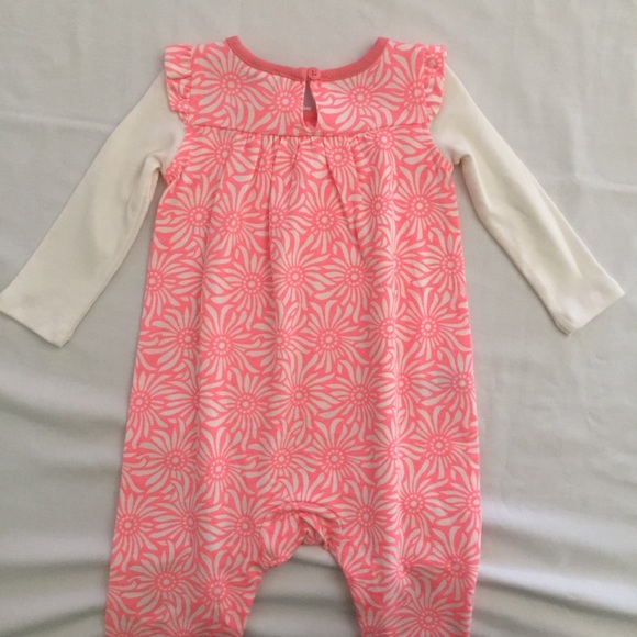 Tea Collection Pink Daisy Pattern Romper Jumpsuit - Picture 2 of 3